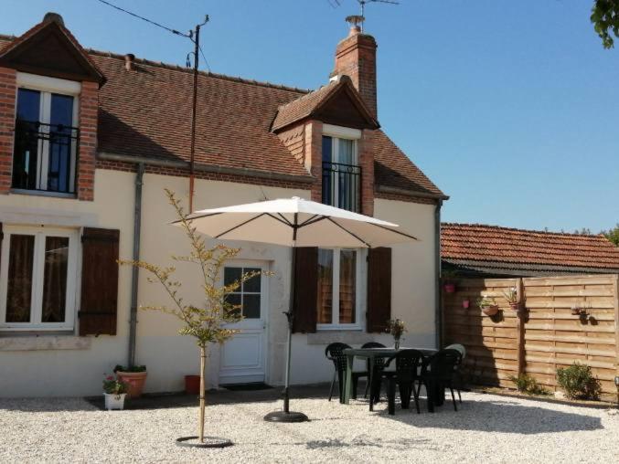 Gite L'Opale Lailly-en-Val Exterior foto